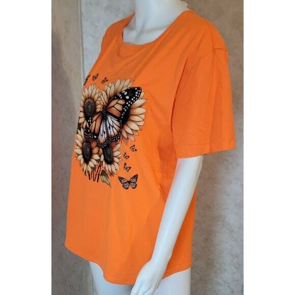 NWOT - Orange Butterfly Tee - Size XL - Picture 3 of 6